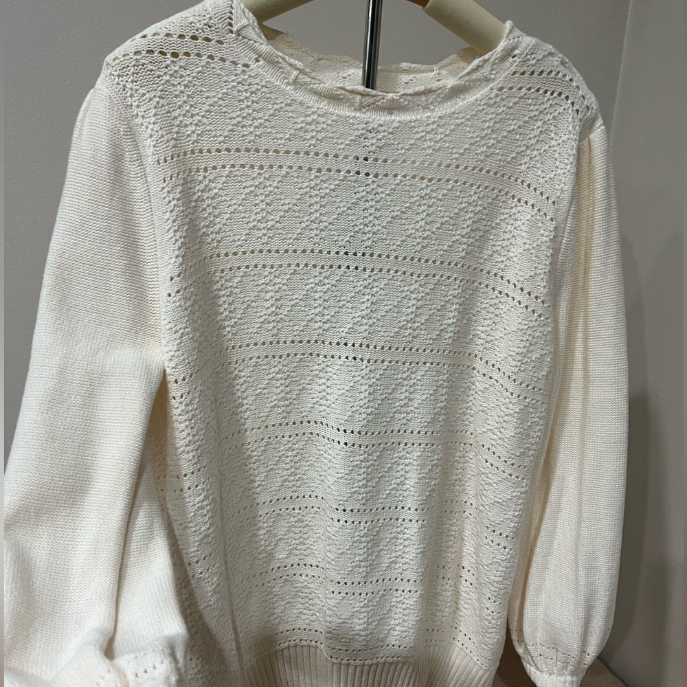 Ann Taylor Loft Cream knitted Sweater - Brand NWT (new with tag)